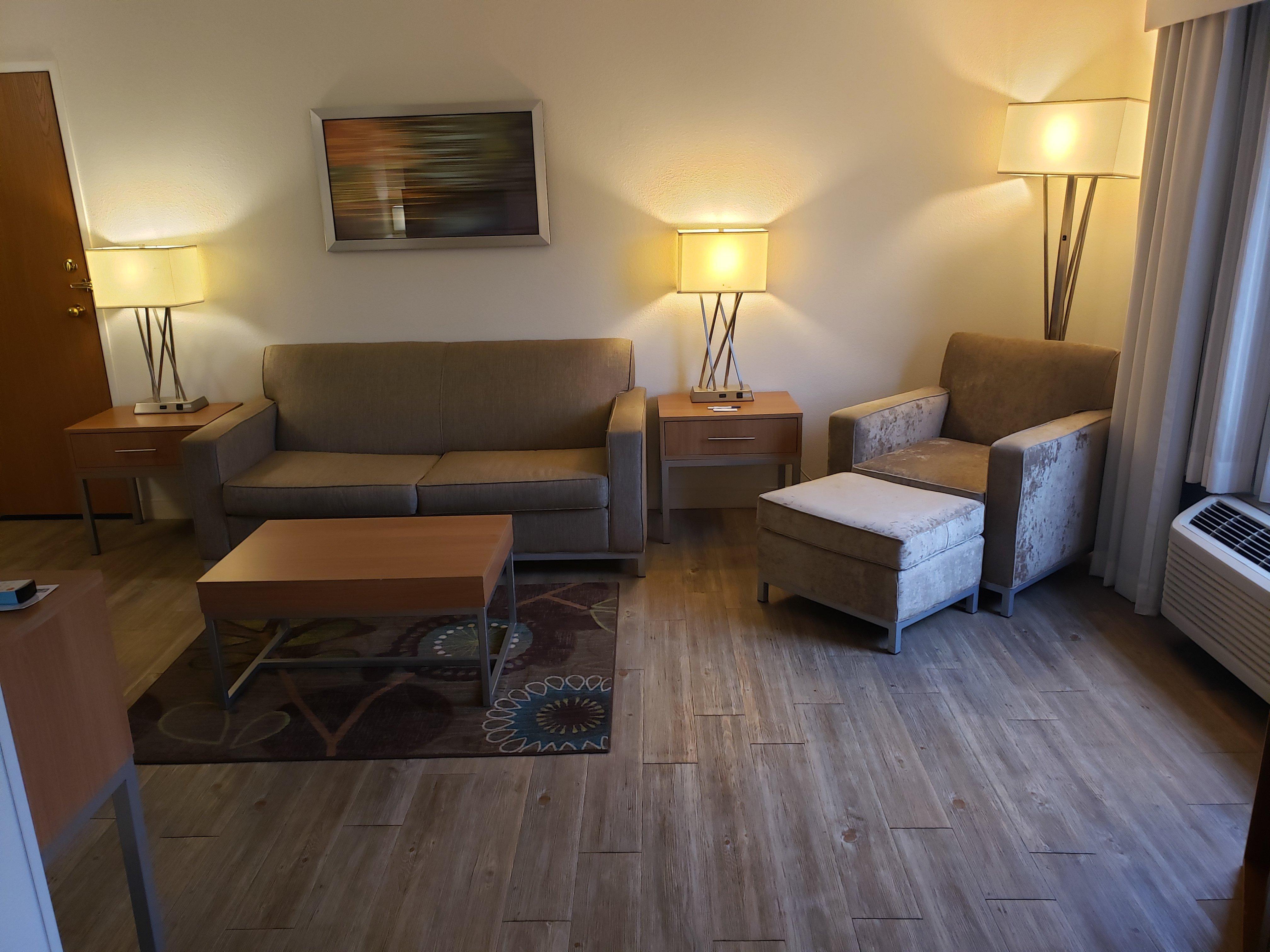 Holiday Inn Express Hotel Pittsburgh-North/Harmarville By Ihg Ngoại thất bức ảnh