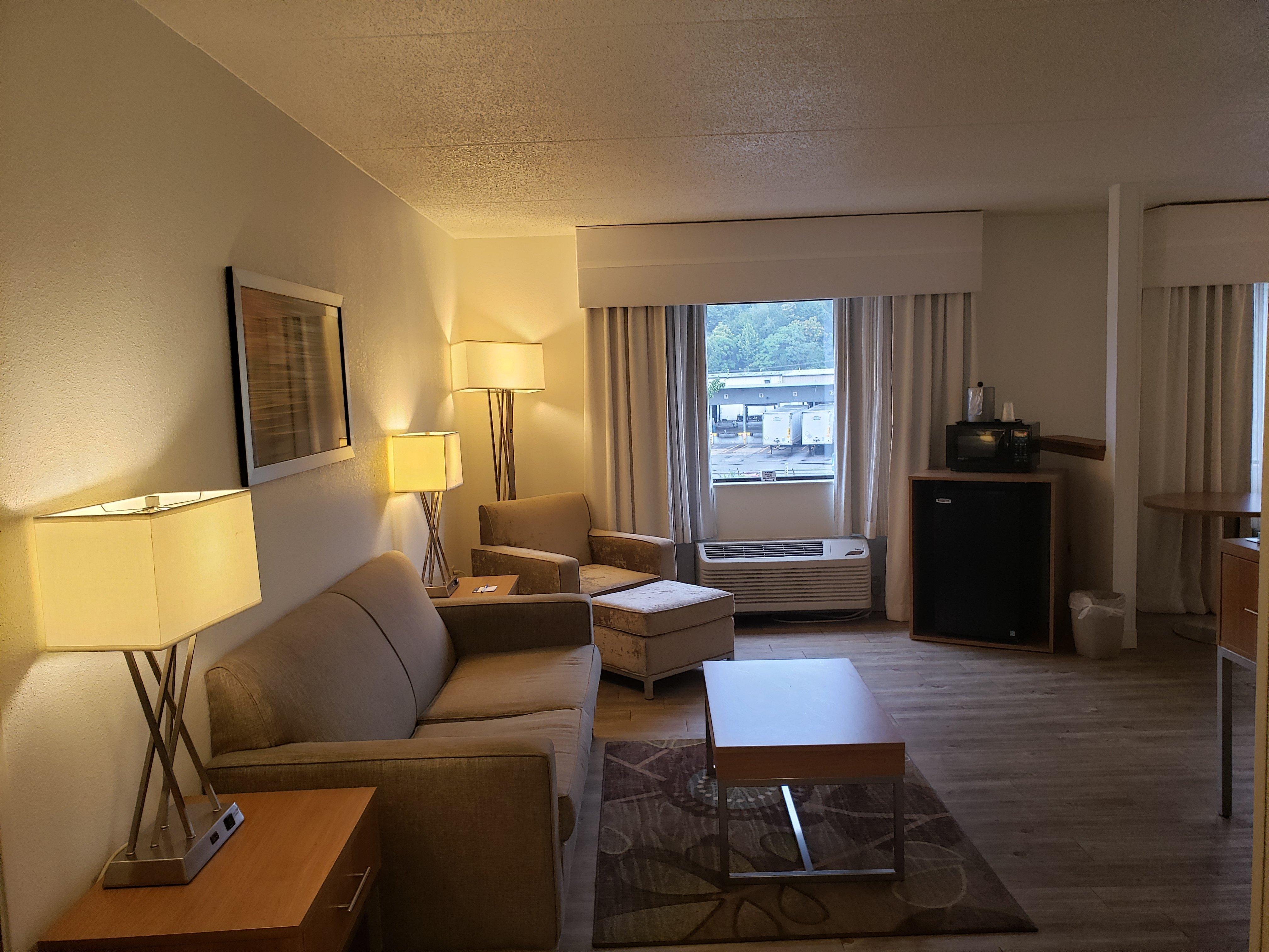 Holiday Inn Express Hotel Pittsburgh-North/Harmarville By Ihg Ngoại thất bức ảnh