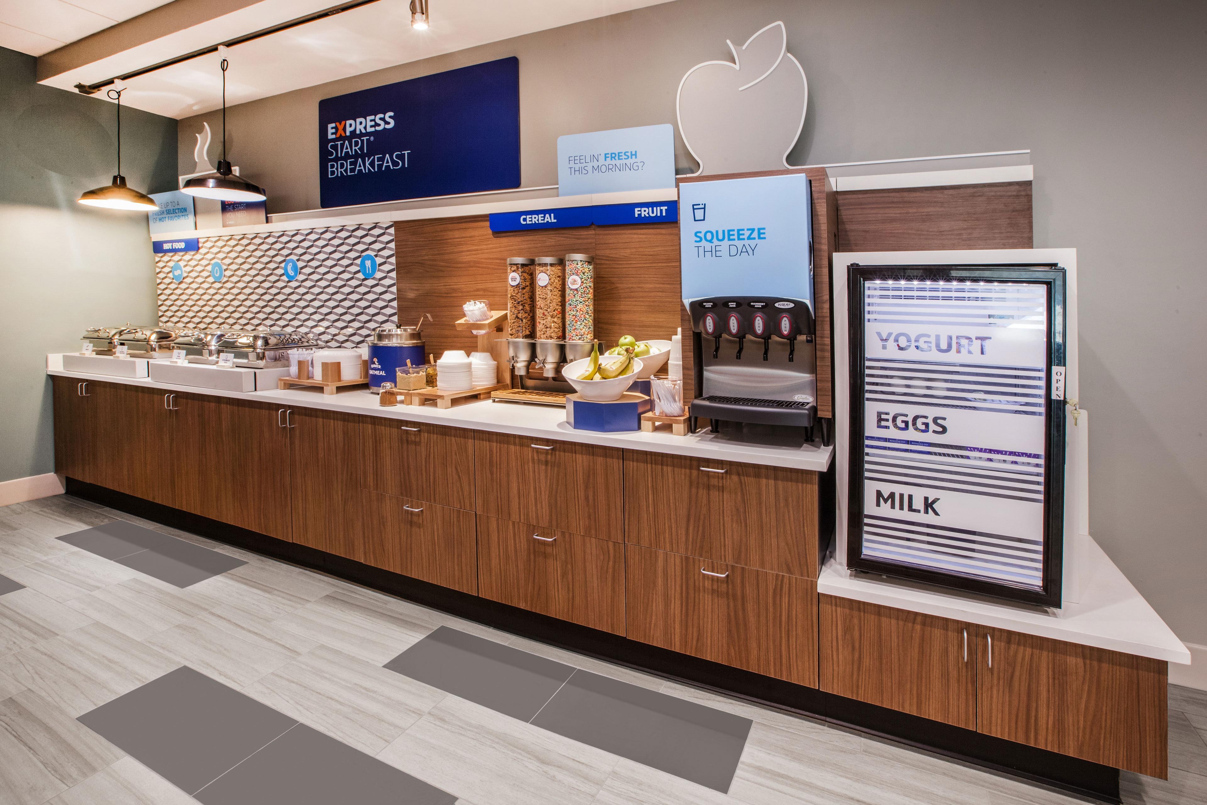 Holiday Inn Express Hotel Pittsburgh-North/Harmarville By Ihg Ngoại thất bức ảnh