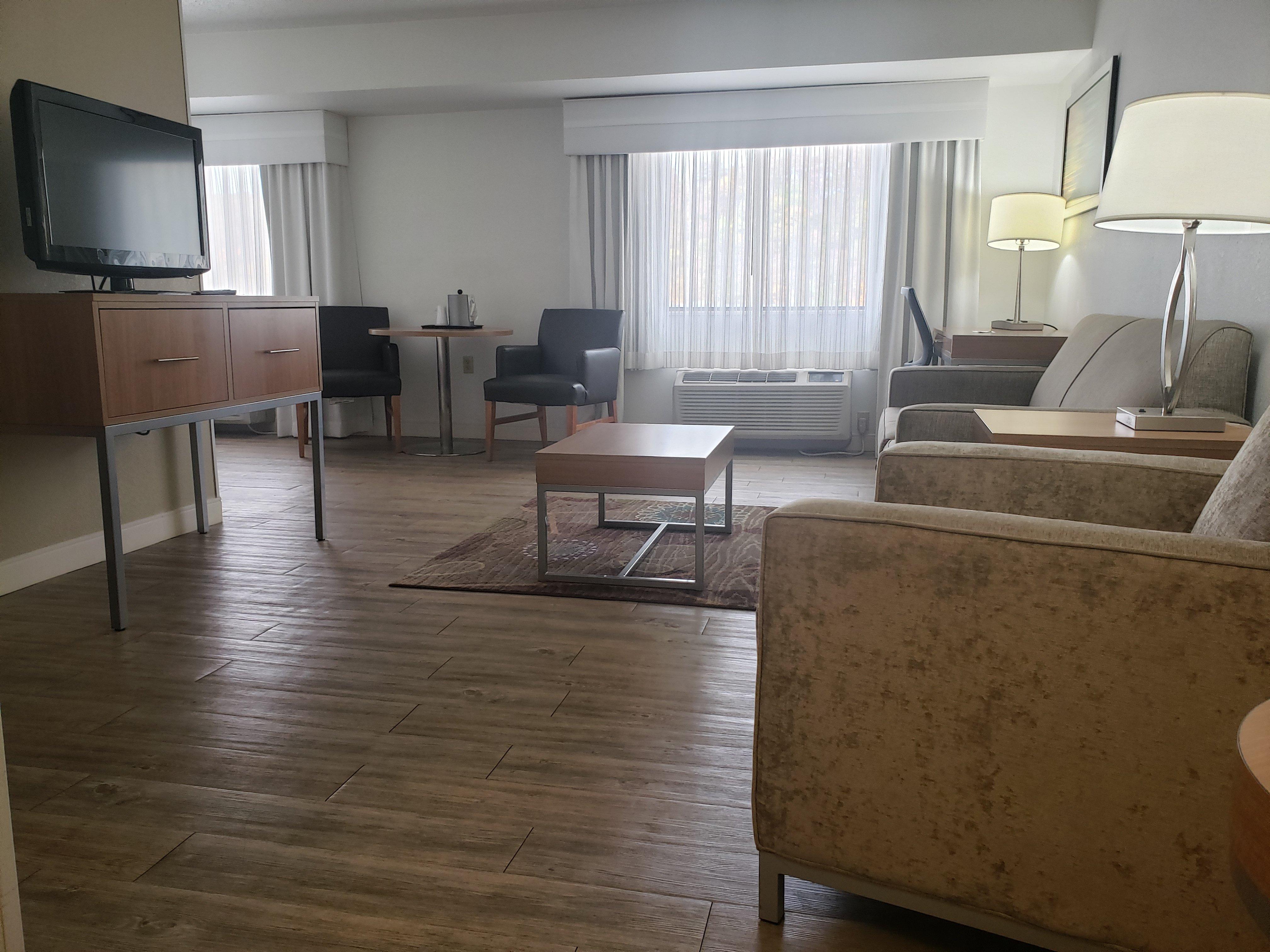 Holiday Inn Express Hotel Pittsburgh-North/Harmarville By Ihg Ngoại thất bức ảnh