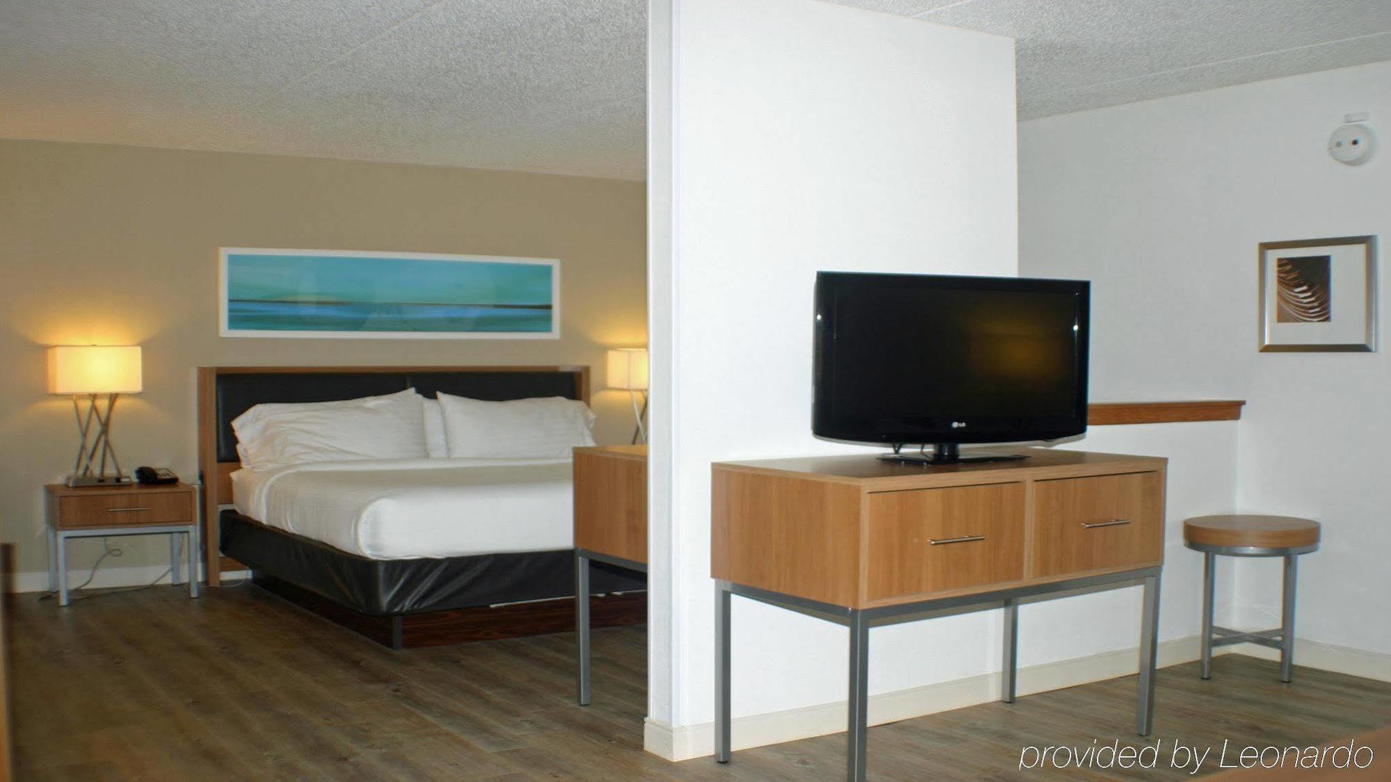Holiday Inn Express Hotel Pittsburgh-North/Harmarville By Ihg Ngoại thất bức ảnh
