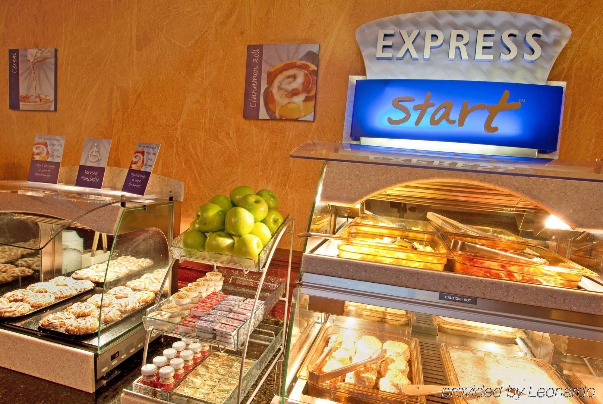 Holiday Inn Express Hotel Pittsburgh-North/Harmarville By Ihg Ngoại thất bức ảnh